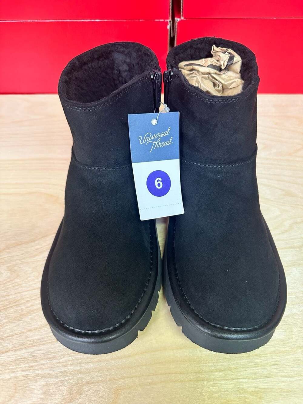 Universal Thread May Black Boots Size 6